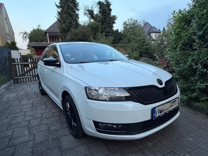 Skoda Rapid 1.0 TSI 81kW Spaceback Active 