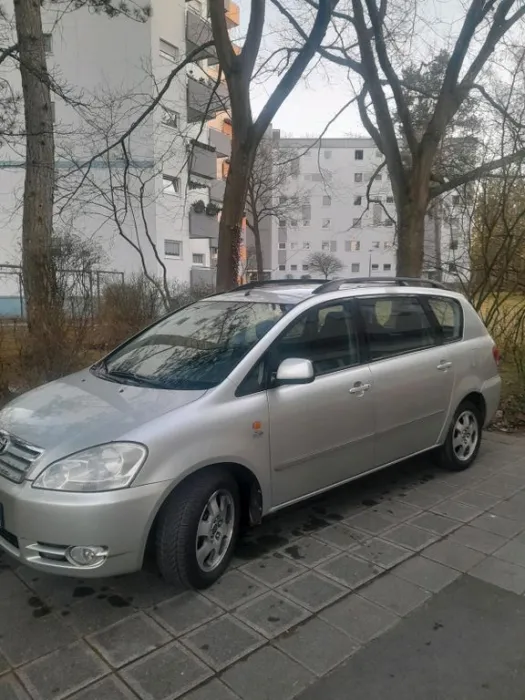 Toyota Avensis Verso 2.0Disel