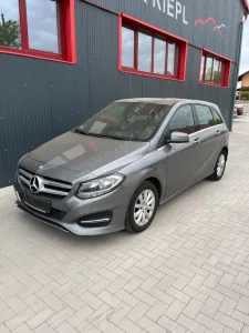Mercedes-Benz B180d *SHZ*RFK*NAVI*