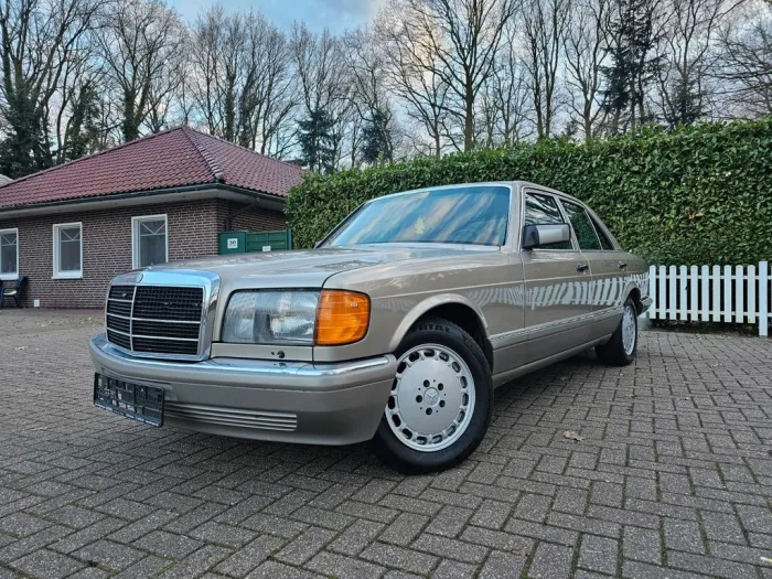 Mercedes-Benz S 420