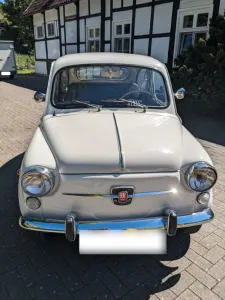 Seat 600 E