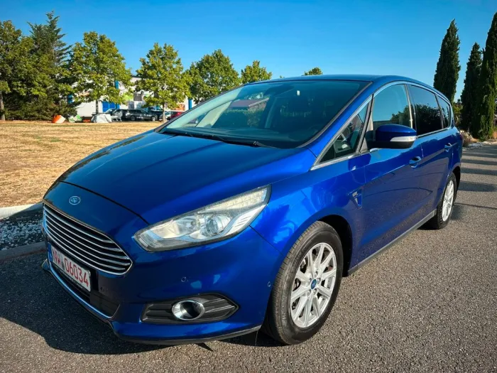 Ford S-Max S-MAX Titanium