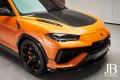Lamborghini Urus Performante Carbon Head-Up Akrapovic