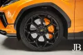 Lamborghini Urus Performante Carbon Head-Up Akrapovic