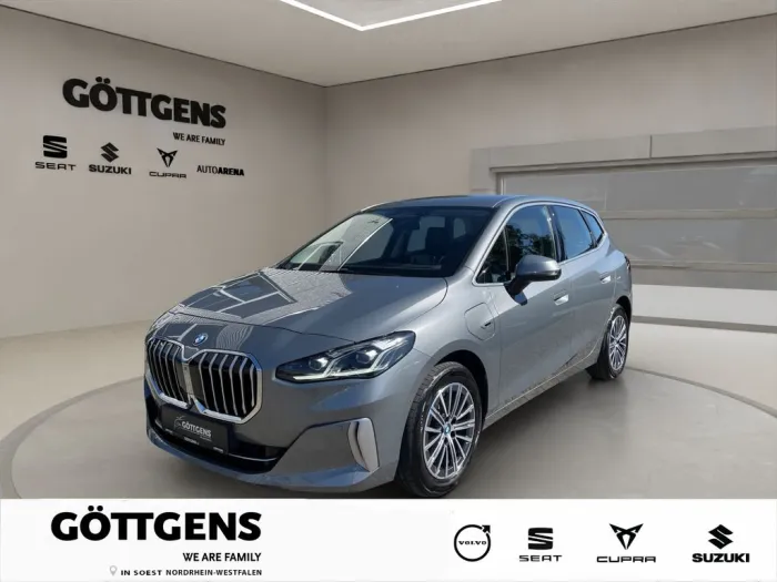 BMW 225 e Active Tourer Luxury Line xDrive AHK NAVI 