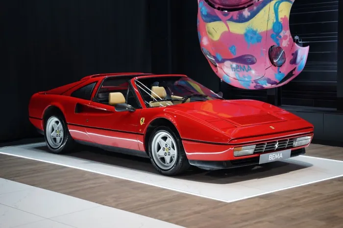 Ferrari 328