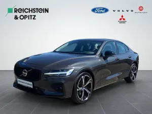 Volvo S60 Ultimate Dark AWD/HeadUp/StandHz/ACC/RFK
