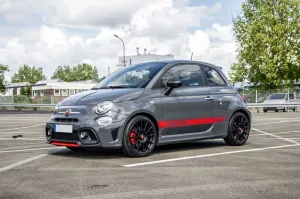 Abarth 695 1.4 T-Jet 16V 695 XSR Yamaha XSR Yamaha
