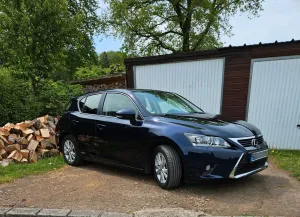 Lexus CT 200h HYBRID SCHECKHEFT