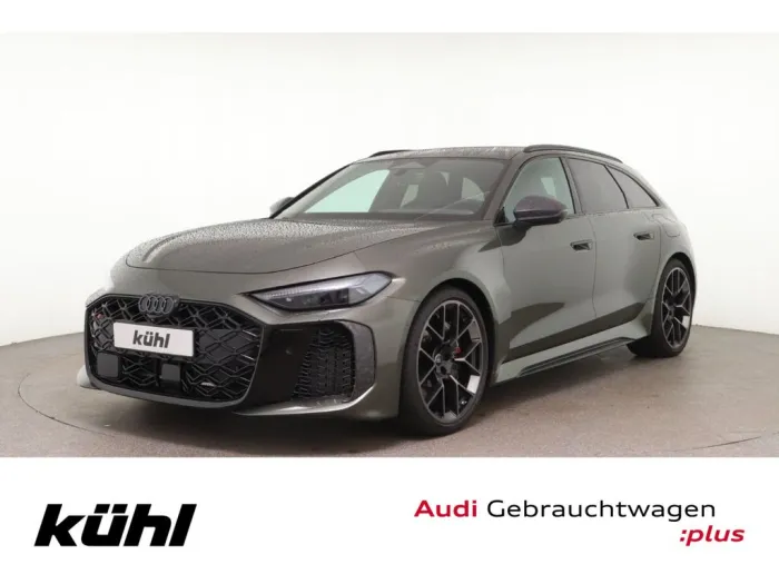 Audi RS 5 Avant Audi RS 5 Avant 470 kW tiptronic