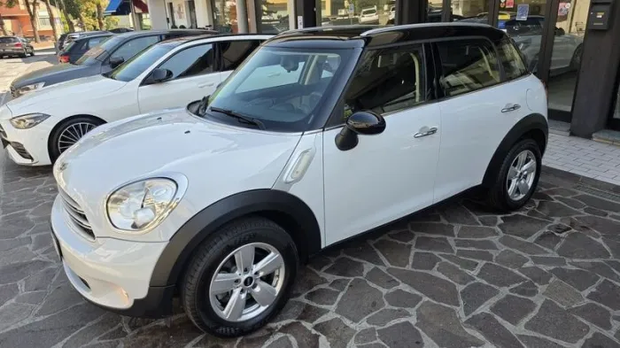 MINI Countryman Cooper 122 cv CLIMA AUT. GARANZI