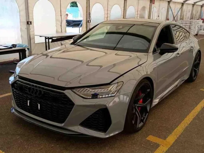 Audi RS7 PERFORMANCE LASER/ACC/HuD/PANO/RS-AGA/360°