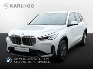 BMW iX1 20 eDrive  Park-Assistent Active Guard LED
