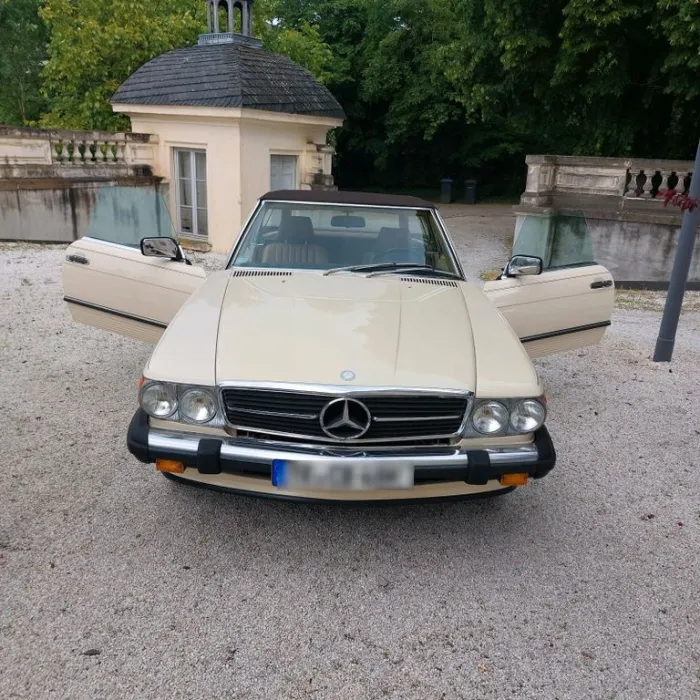 Mercedes-Benz Schöner Mercedes US R107, 560 SL Cabrio