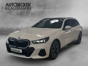 BMW 550 e xDrive Touring *M SPORT PRO* 20''HuD AHK P