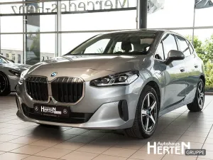 BMW 230e xDrive Active Tourer LED+HEAD-UP+RÜCKFAHRK.