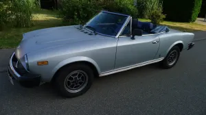 Fiat 124 Spider 2000 Pininfarina (Bj.1981)...