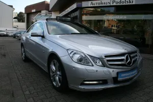 Mercedes-Benz E250 Autom BlueEfficiency Coupe - Pano-W/S Räder