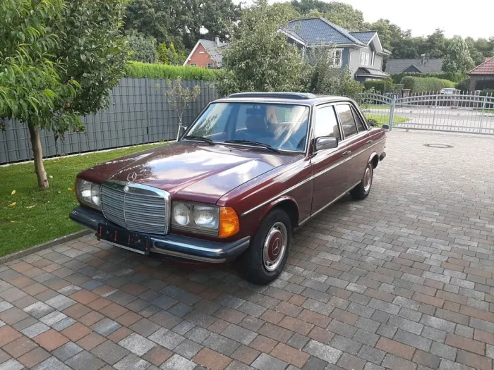 Mercedes-Benz Mercedes w123 240d