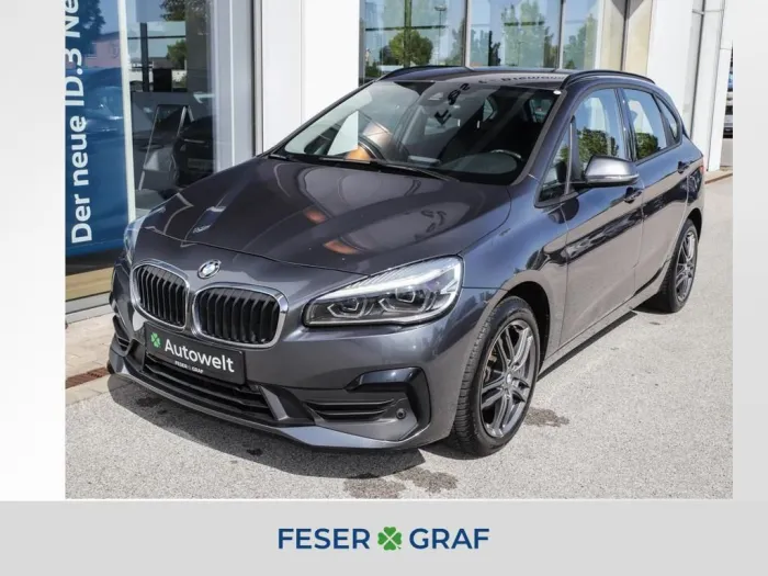 BMW 216 Active Tourer Advantage Navi PDC Sitzh. 16