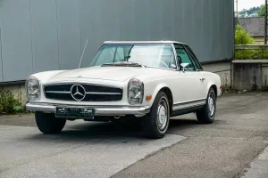 Mercedes-Benz SL 280 Pagode - Matching Numbers - BECKER Europa