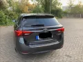 Toyota Avensis 1,8-l-Valvem. Team D T. Sports Team ...