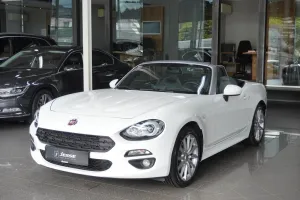 Fiat 124 Spider MultiAir Turbo Lusso Navi Klima R.Cam