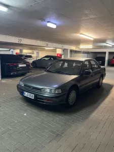 Honda Accord 2.0i ES 