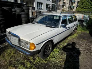 Mercedes-Benz W123 240 TD Diesel  Oldtime...
