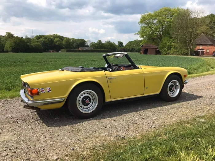 Triumph TR6
