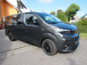 Peugeot Traveller Family Plus L3 AHK 8Sitze Kamera Navi