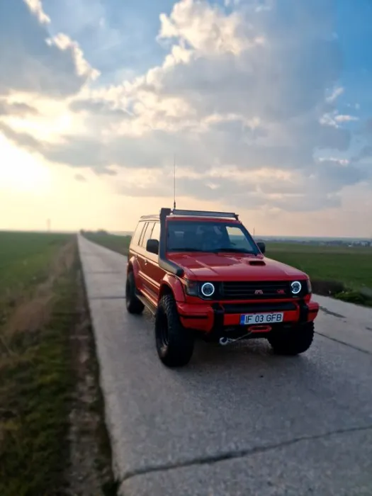 Mitsubishi Pajero 3.0 v6