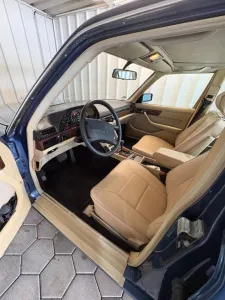 Mercedes-Benz SE 300