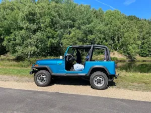 Jeep Wrangler 2.5 -