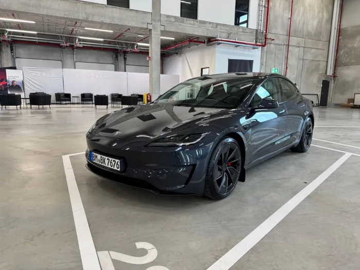 Tesla Model 3 Allrad Performance 