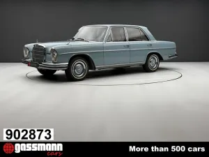 Mercedes-Benz 250S Limousine - W108
