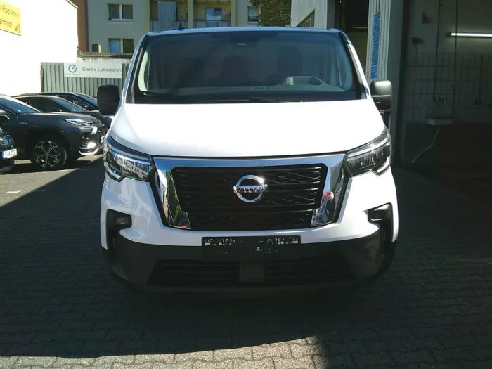 Nissan Primastar Kastenwagen L1H1 DoKa 2,8t N-Connecta