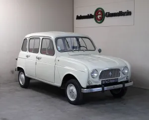 Renault R 4 Frühe Ausführung*Original und Rostfrei*