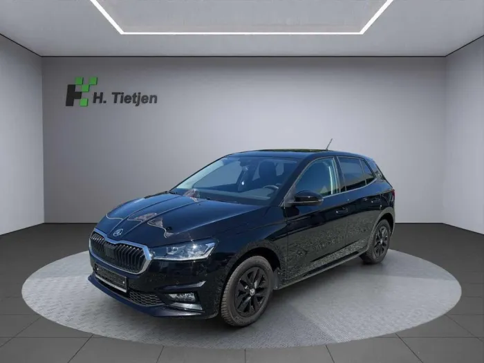 Skoda Fabia 1.0 TSI DSG Style Navi, ACC, RFK, S.Link