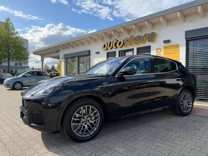 Maserati Grecale GT Hybrid AWD *Pano, HUD, Kamera 360°