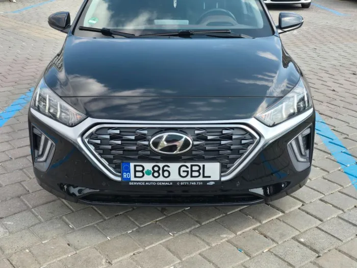Hyundai IONIQ 1.6l GDi PLUG-IN HYBRID - PREMIUM