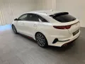 Kia Proceed 1.6 T-GDI GT-Navi-Akrapovic-CAM