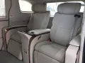 Lexus LM 350h 2,5, 250 PS Hybrid E-Four 4-Türer LUXURY