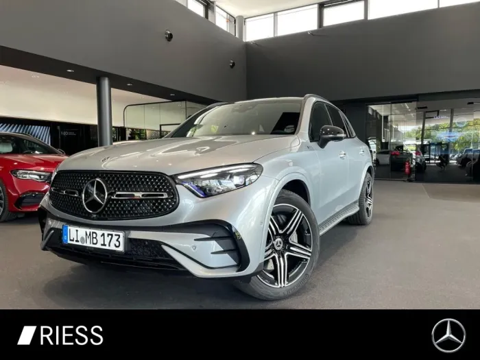 Mercedes-Benz GLC 450 d 4MATIC 360 ACC AHK AUT Akustikglas LED