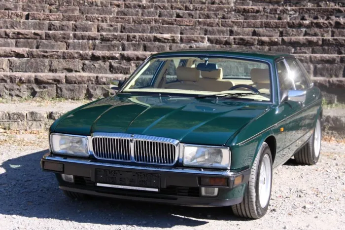 Jaguar Double Six Sonderumbauten 3 Jahre Garnatie