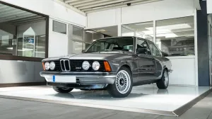 BMW 323i im Traumzustand