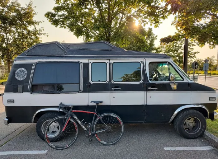 Chevrolet G 20 Chevy Van