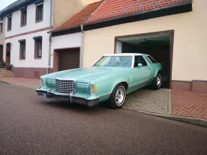 Ford Thunderbird 