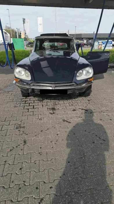 Citroën Citroen DS 21 IE - Restaurationsobjekt mit...