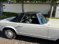Mercedes-Benz SL 230 Pagode